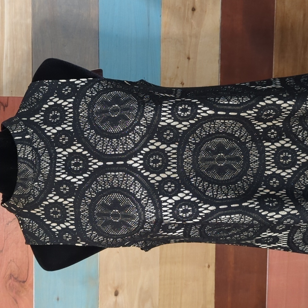 Nwt medium love fire, black and gold party dress - Picture 2 of 7